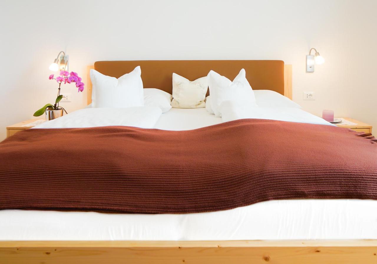 Double Room Mountain View
